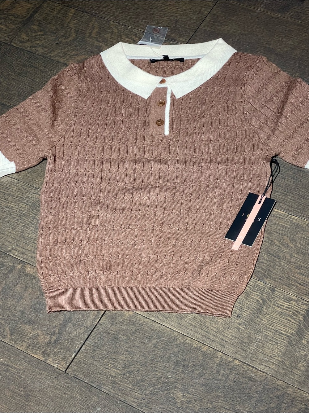 iris Short-Sleeve Cable Knit Polo Sweater in Mauve with Cream Trim